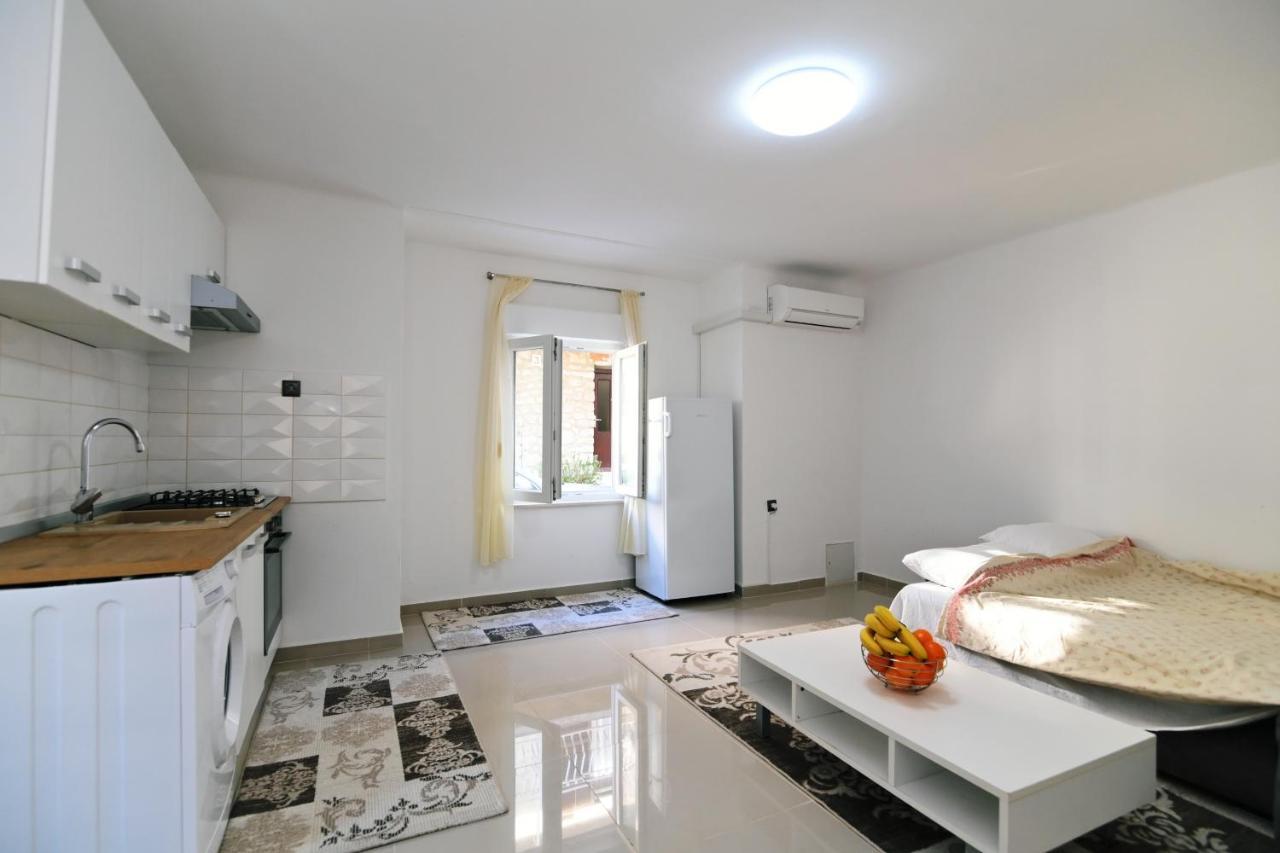 Tyson Studio Apartments Kraljevica Ngoại thất bức ảnh